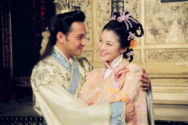 皆大欢喜Jie Da Huan Xi(2001)插图2%4K电影下载_3D影视资源_杜比视界迅雷下载