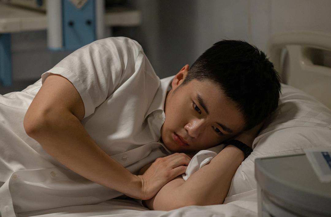没有工作的一年Mei You Gong Zuo De Yi Nian(2022)插图2%4K电影下载_3D影视资源_杜比视界迅雷下载