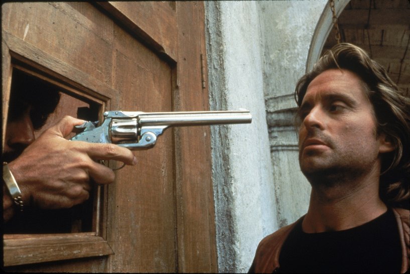 绿宝石Romancing the Stone(1984)插图1%4K电影下载_3D影视资源_杜比视界迅雷下载