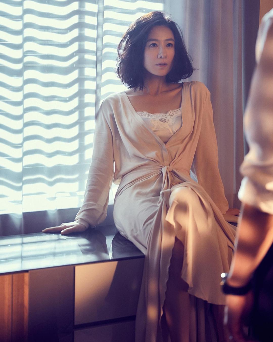 夫妻的世界The World of the Married(2020)插图1%4K电影下载_3D影视资源_杜比视界迅雷下载