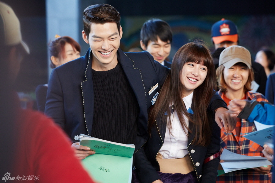 继承者们Heirs(2013)插图2%4K电影下载_3D影视资源_杜比视界迅雷下载