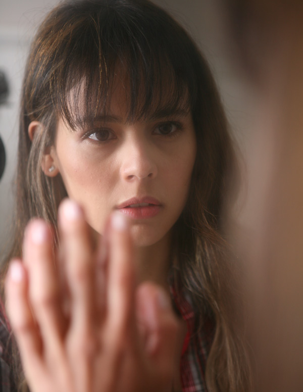 黑暗面La cara oculta(2011)插图1%4K电影下载_3D影视资源_杜比视界迅雷下载