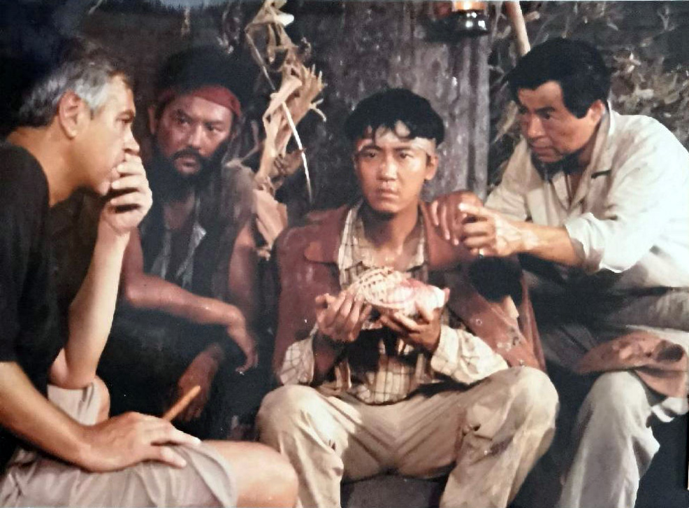燃烧的港湾Ran shao de gang wan(1998)插图2%4K电影下载_3D影视资源_杜比视界迅雷下载
