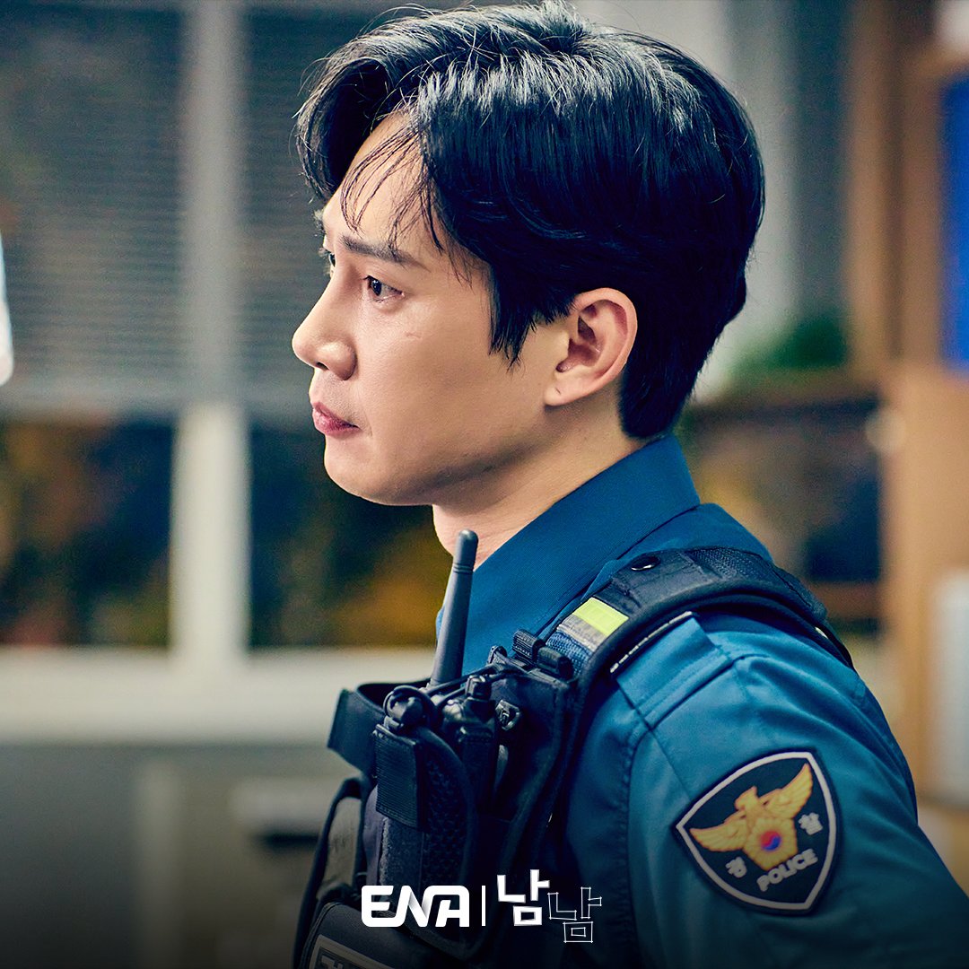 熟悉的陌生人Somebody I Used to Know(2023)插图2%4K电影下载_3D影视资源_杜比视界迅雷下载