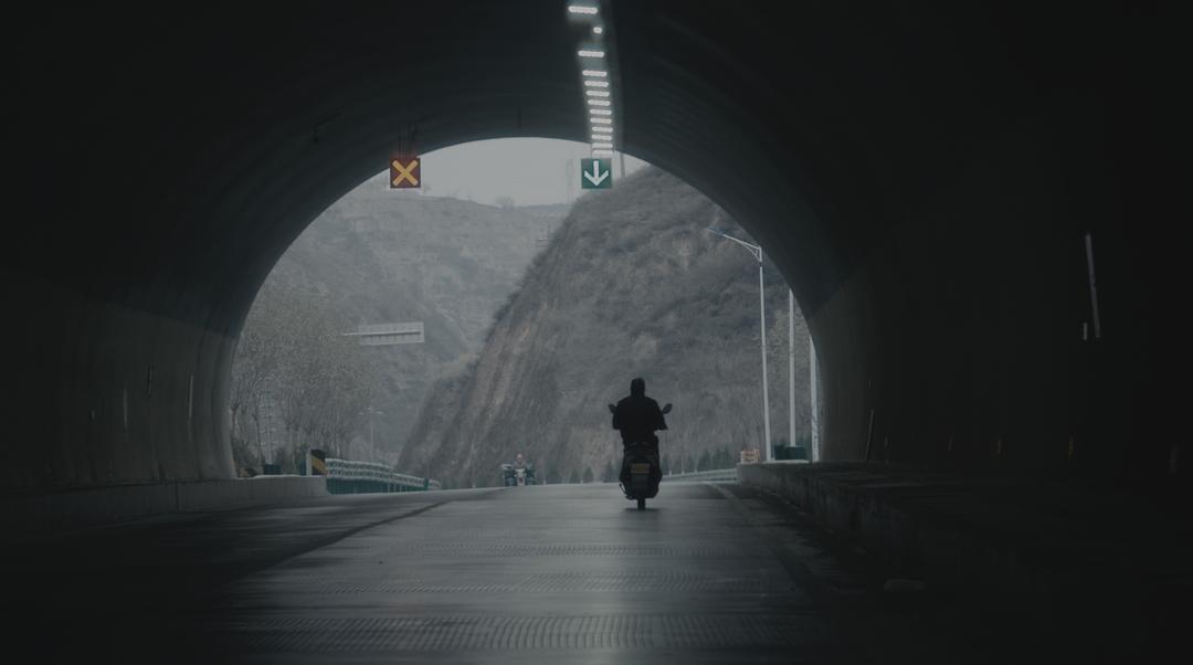 水怪2：黑木林(2021)插图1%4K电影下载_3D影视资源_杜比视界迅雷下载