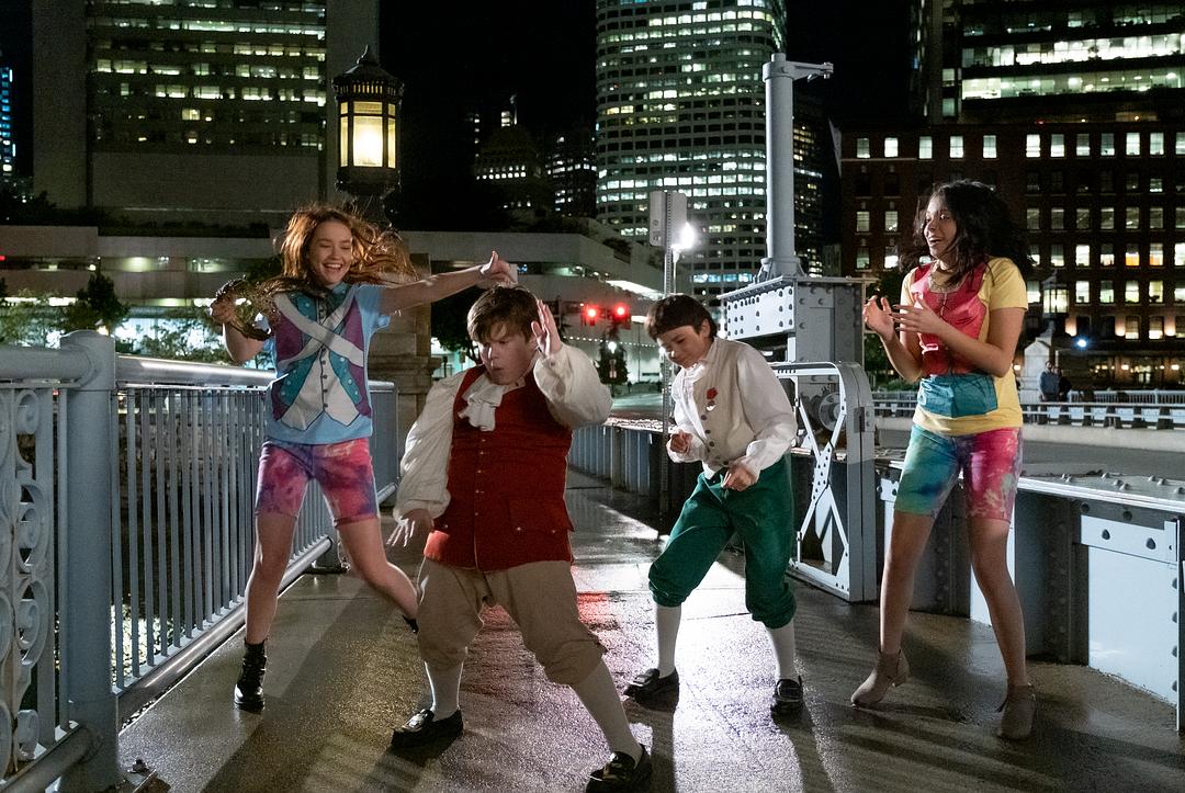 营救老爸老妈The Sleepover(2020)插图2%4K电影下载_3D影视资源_杜比视界迅雷下载