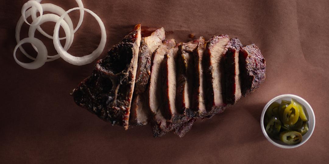 主厨的餐桌：烧烤Chef’s Table: BBQ(2020)插图2%4K电影下载_3D影视资源_杜比视界迅雷下载