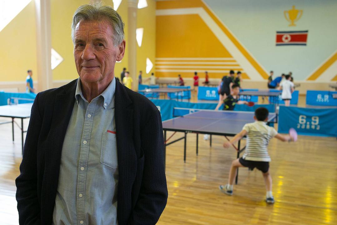 麦克·帕林的朝鲜之旅Michael Palin in North Korea(2018)插图2%4K电影下载_3D影视资源_杜比视界迅雷下载