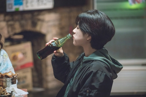 举重妖精金福珠Yeokdoyojeong Gim Bokju(2016)插图2%4K电影下载_3D影视资源_杜比视界迅雷下载