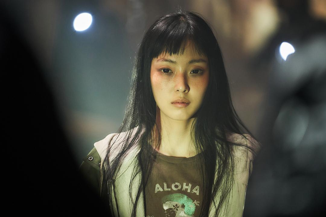 寄生兽：灰色部队Gisaengsu: Deo Geurei(2024)插图1%4K电影下载_3D影视资源_杜比视界迅雷下载