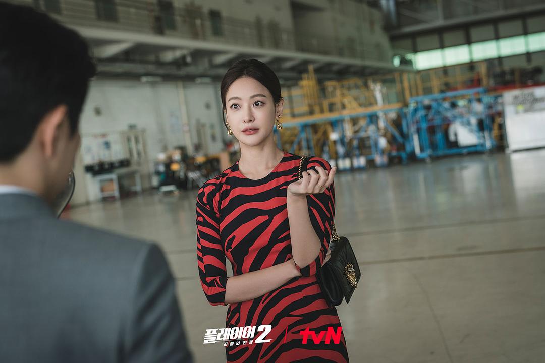 玩家2：玩家的战争The Player 2: Master of Swindlers(2024)插图2%4K电影下载_3D影视资源_杜比视界迅雷下载