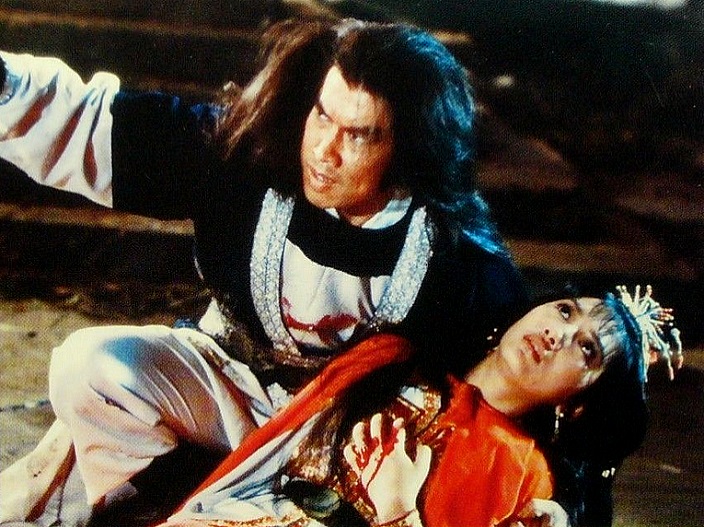 水晶人Portrait in Crystal(1983)插图2%4K电影下载_3D影视资源_杜比视界迅雷下载