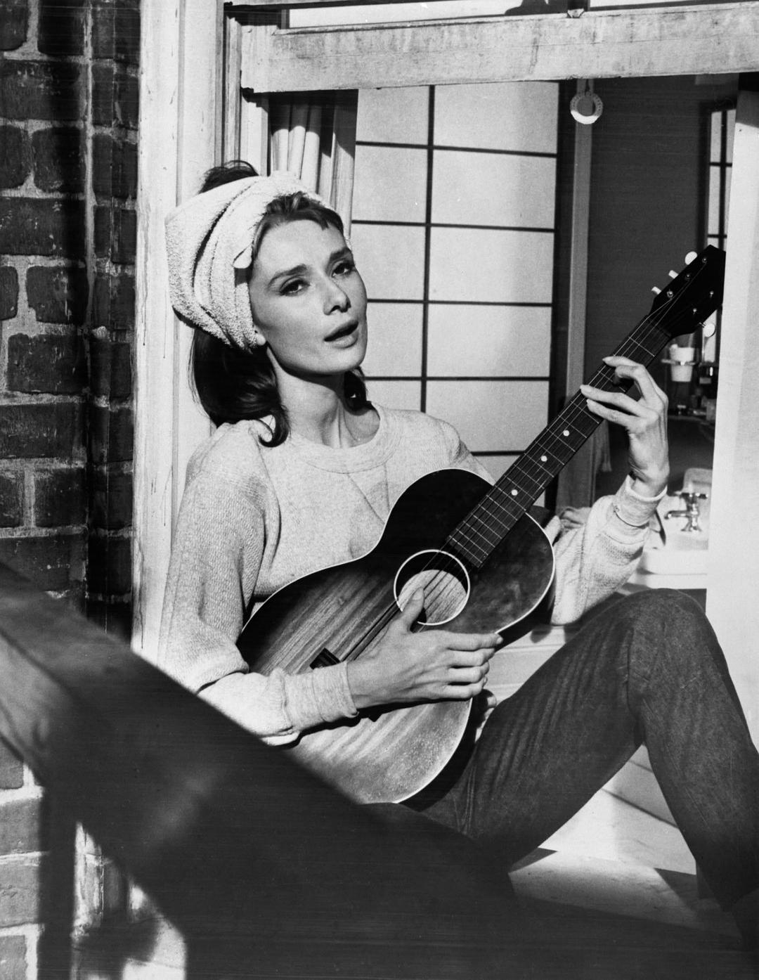 蒂凡尼的早餐Breakfast at Tiffany’s(1961)插图1%4K电影下载_3D影视资源_杜比视界迅雷下载