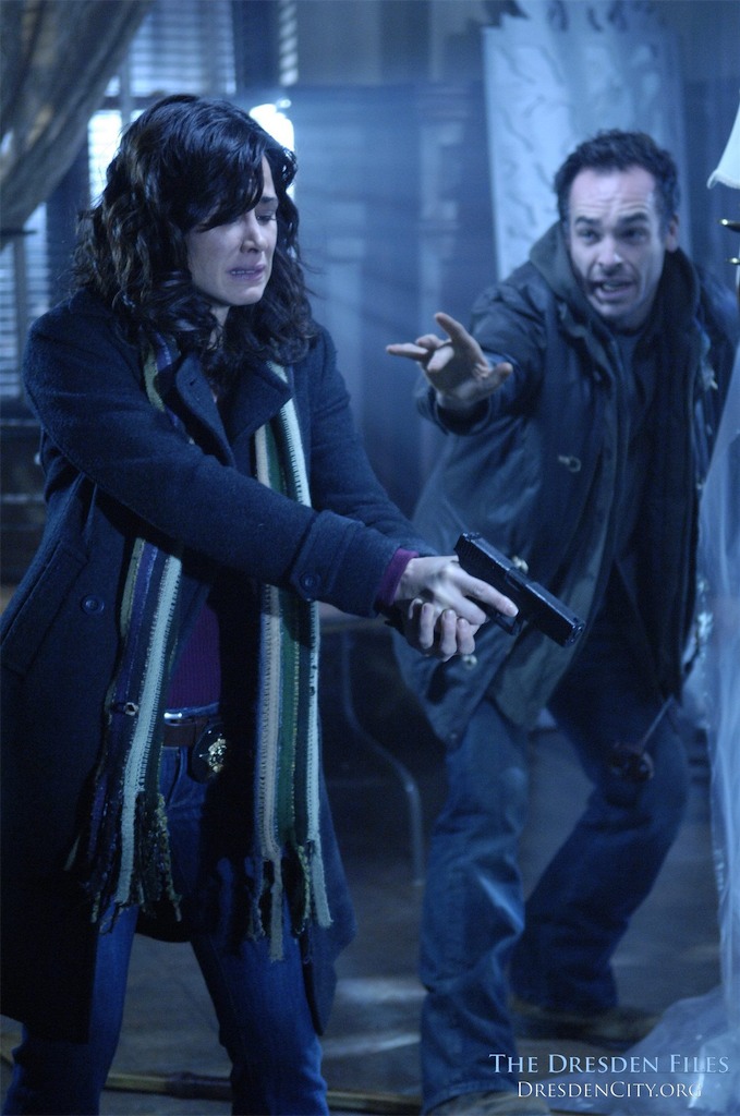 行走阴阳界The Dresden Files(2007)插图2%4K电影下载_3D影视资源_杜比视界迅雷下载