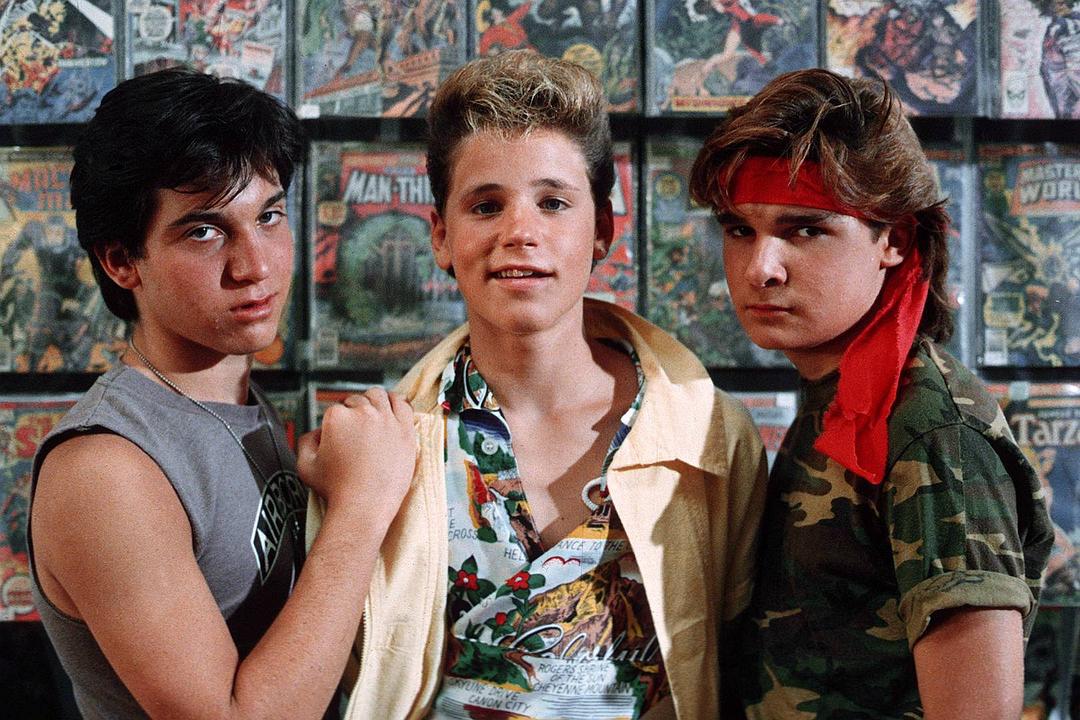 捉鬼小灵精The Lost Boys(1987)插图1%4K电影下载_3D影视资源_杜比视界迅雷下载