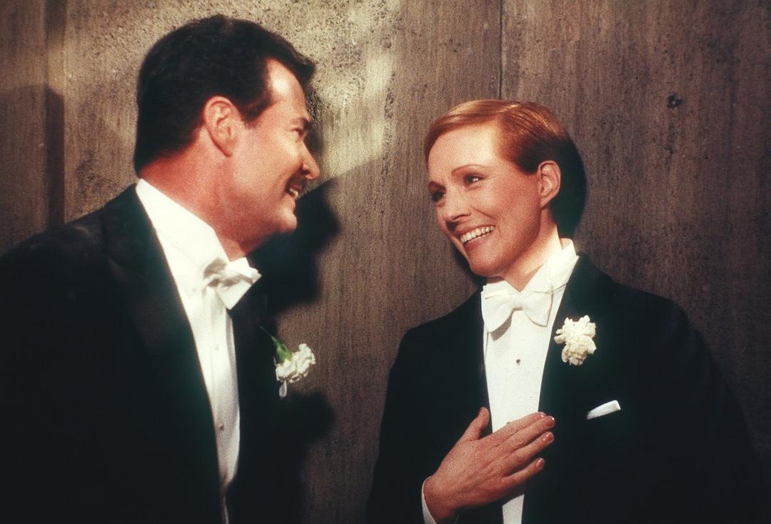 雌雄莫辨Victor Victoria(1982)插图1%4K电影下载_3D影视资源_杜比视界迅雷下载
