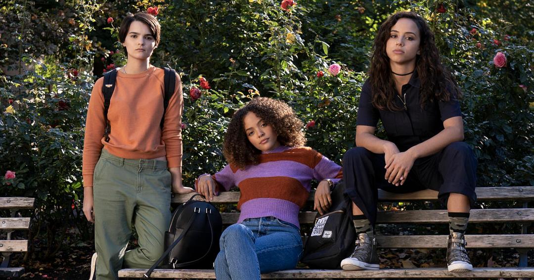 窈窕淑女Trinkets(2019 – 2020)插图2%4K电影下载_3D影视资源_杜比视界迅雷下载