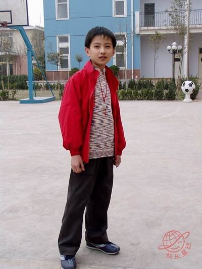 快乐星球Kuai Le Xing Qiu(2004)插图1%4K电影下载_3D影视资源_杜比视界迅雷下载