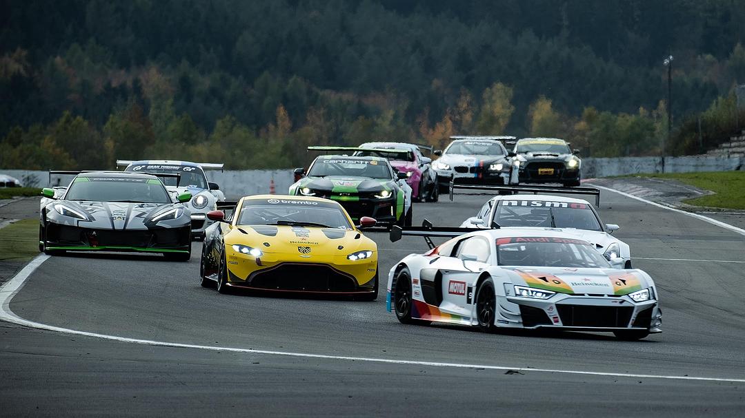 GT赛车：极速狂飙Gran Turismo(2023)插图2%4K电影下载_3D影视资源_杜比视界迅雷下载