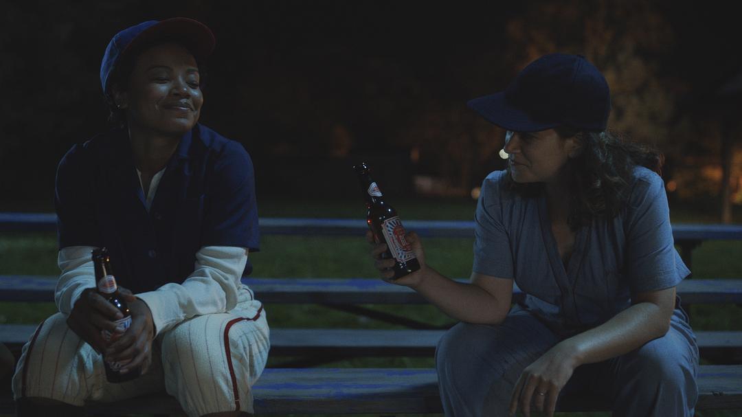 红粉联盟A League of Their Own(2022)插图2%4K电影下载_3D影视资源_杜比视界迅雷下载