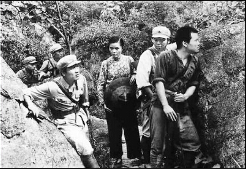 乌龙山剿匪记Wu long shan jiao fei ji(1986)插图1%4K电影下载_3D影视资源_杜比视界迅雷下载