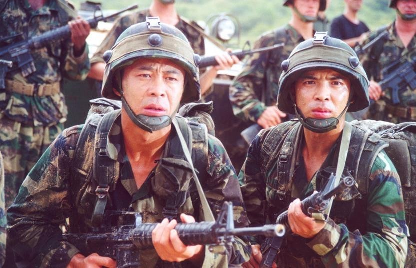 冲出亚马逊Chong chu ya ma xun(2002)插图2%4K电影下载_3D影视资源_杜比视界迅雷下载