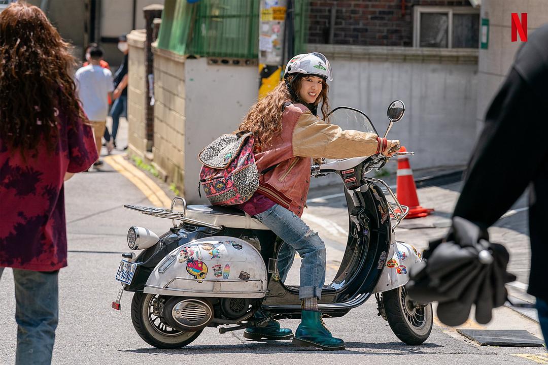 天外谜踪Geullichi(2022)插图2%4K电影下载_3D影视资源_杜比视界迅雷下载