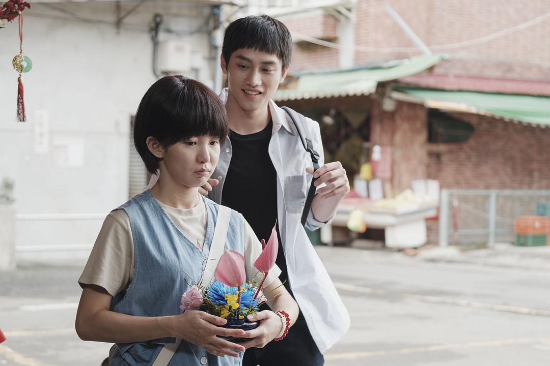 通灵少女The Teenage Psychic(2017 – 2019)插图2%4K电影下载_3D影视资源_杜比视界迅雷下载