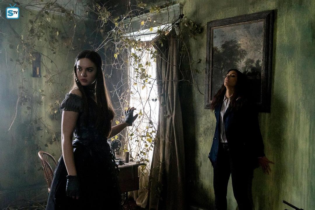 沉睡谷Sleepy Hollow(2013 – 2017)插图1%4K电影下载_3D影视资源_杜比视界迅雷下载