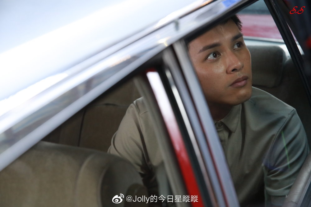 最后曙光Last Light(2022)插图2%4K电影下载_3D影视资源_杜比视界迅雷下载