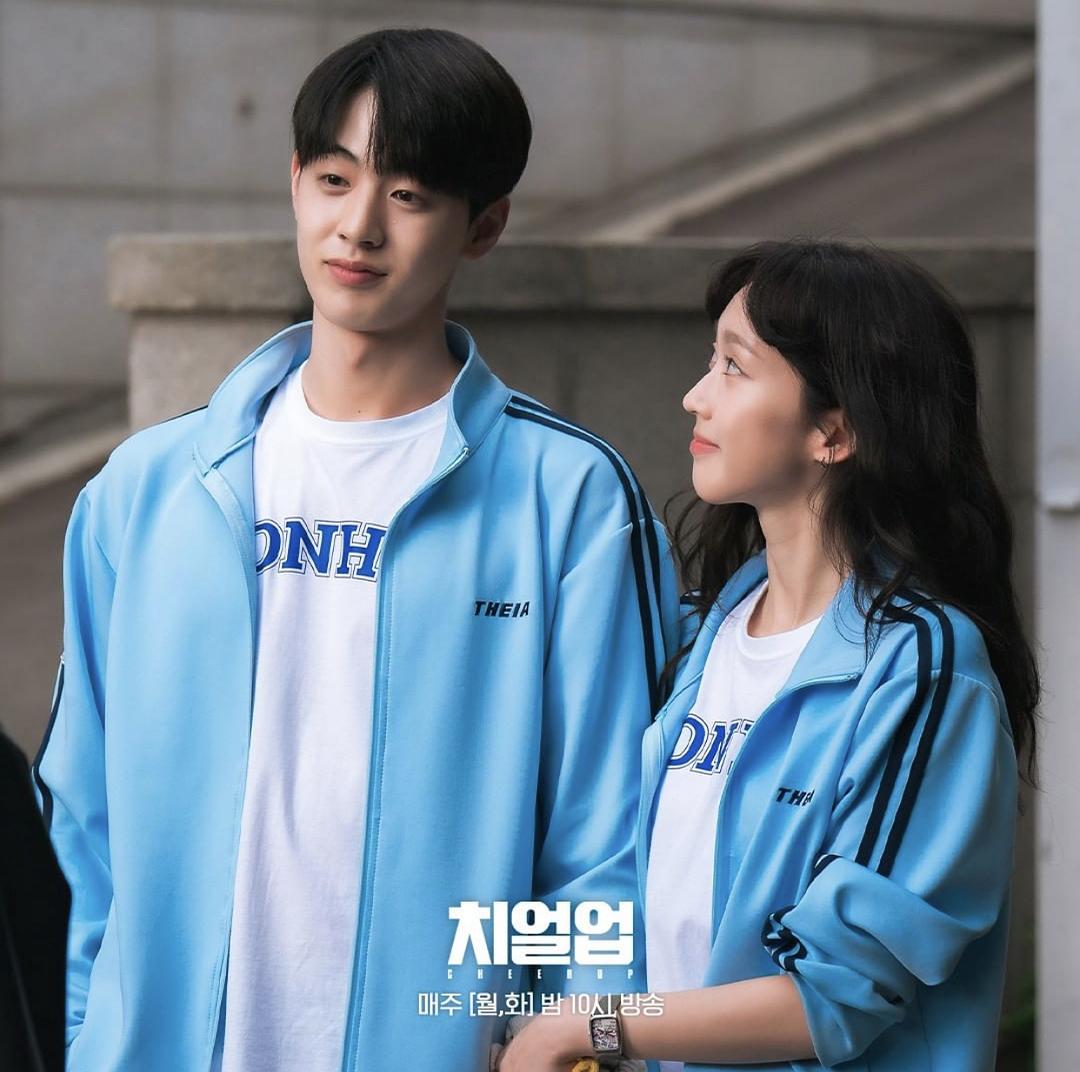 青春应援Cheer Up(2022)插图1%4K电影下载_3D影视资源_杜比视界迅雷下载