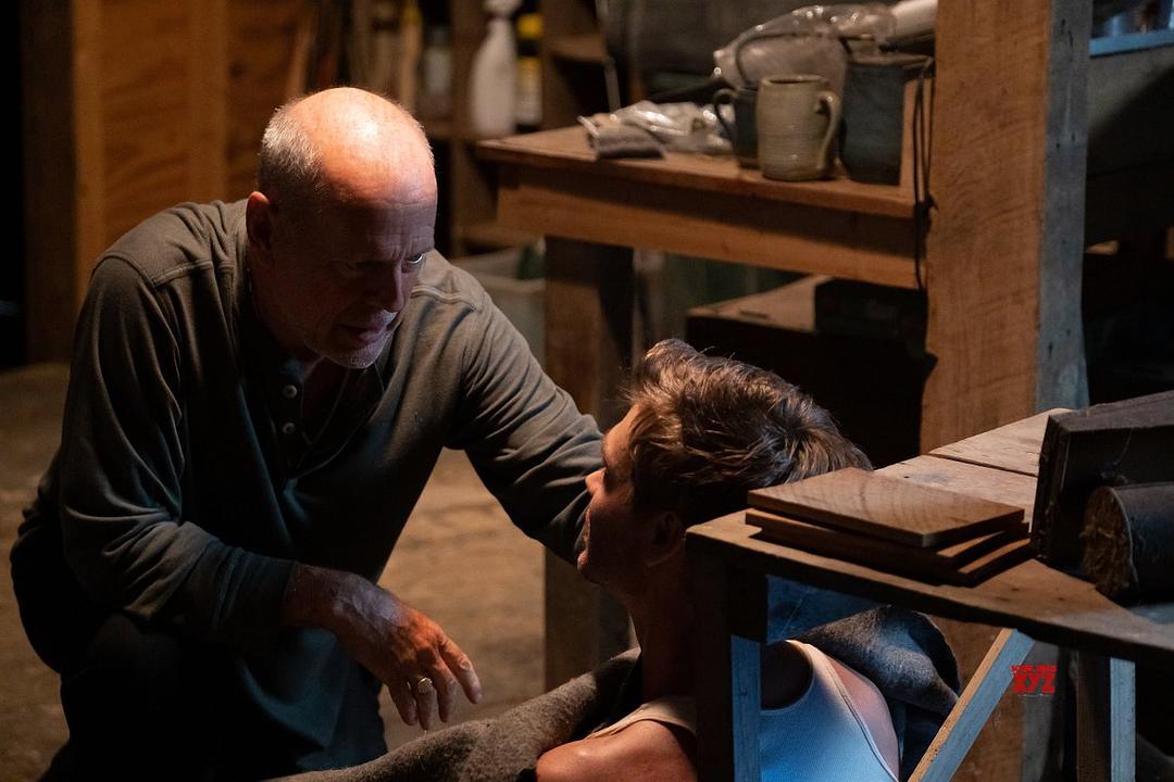 长夜危机Survive the Night(2020)插图1%4K电影下载_3D影视资源_杜比视界迅雷下载