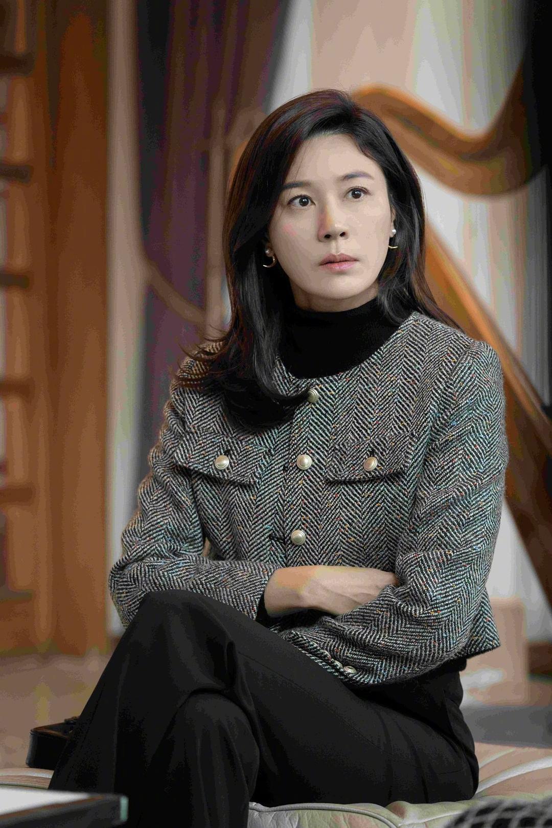 红天鹅Hong Tian E(2024)插图2%4K电影下载_3D影视资源_杜比视界迅雷下载