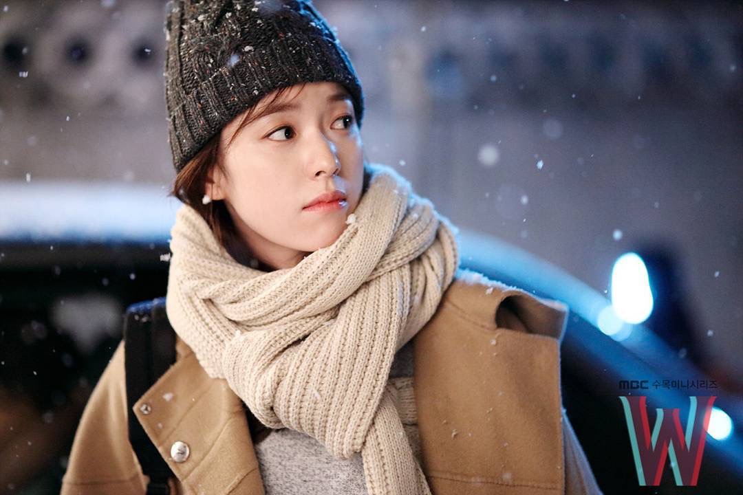 W-两个世界W – Du gaeui segye(2016)插图1%4K电影下载_3D影视资源_杜比视界迅雷下载