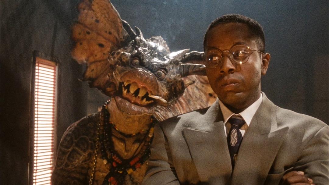 强殖装甲The Guyver(1991)插图1%4K电影下载_3D影视资源_杜比视界迅雷下载