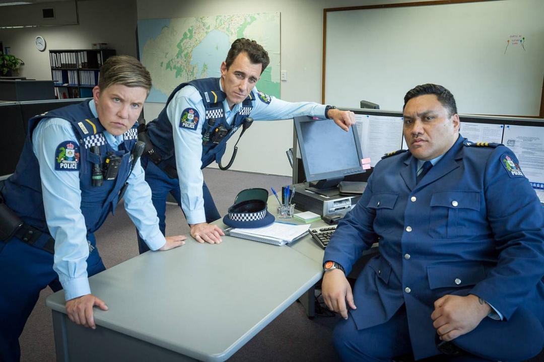 惠灵顿灵异档案Wellington Paranormal(2018 – 2022)插图2%4K电影下载_3D影视资源_杜比视界迅雷下载