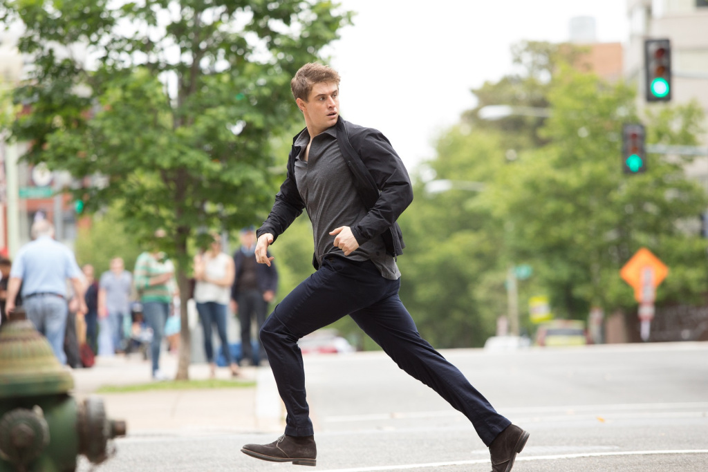 秃鹰Condor(2018 – 2020)插图1%4K电影下载_3D影视资源_杜比视界迅雷下载