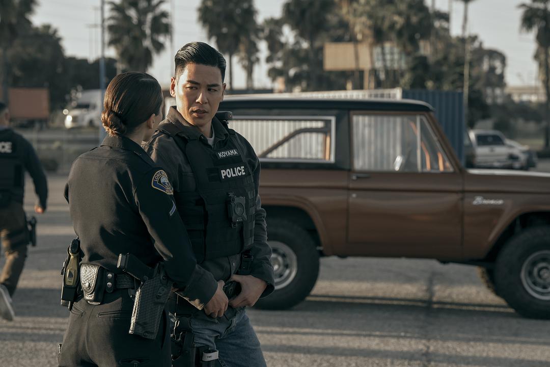热线警报On Call(2025)插图1%4K电影下载_3D影视资源_杜比视界迅雷下载